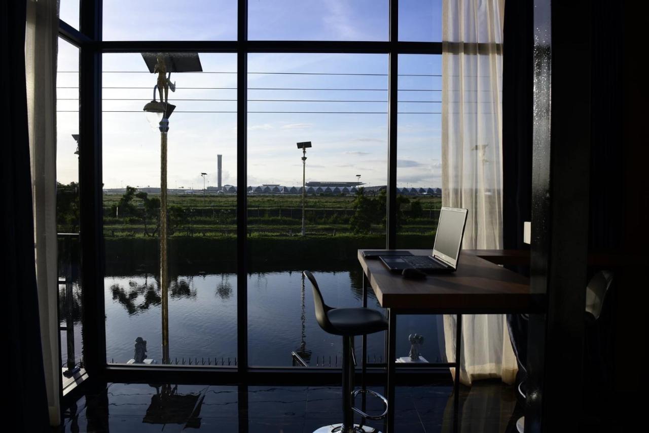 Skyline Resort Ban Khlong Lat Bua Khao Экстерьер фото