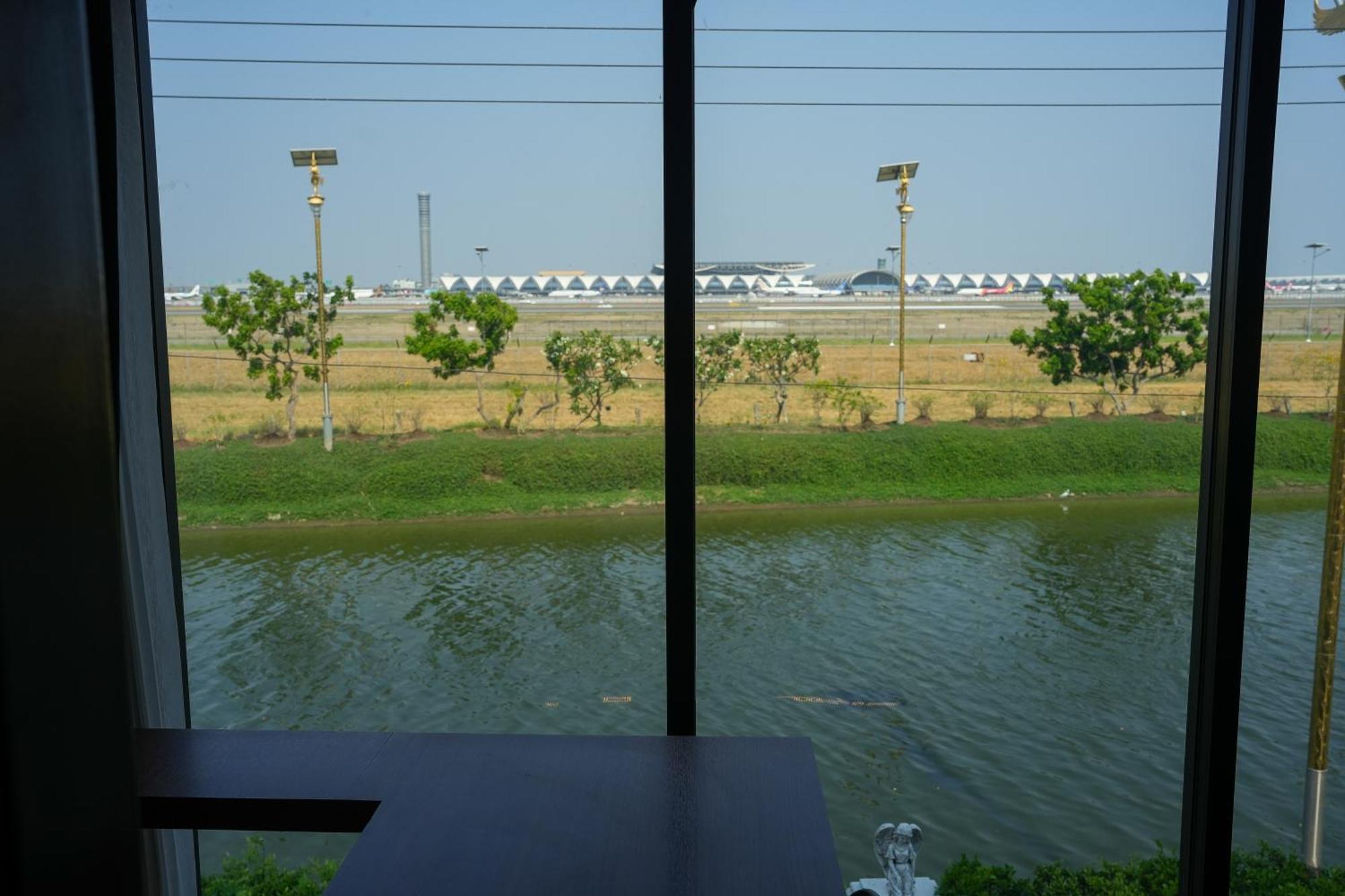 Skyline Resort Ban Khlong Lat Bua Khao Экстерьер фото